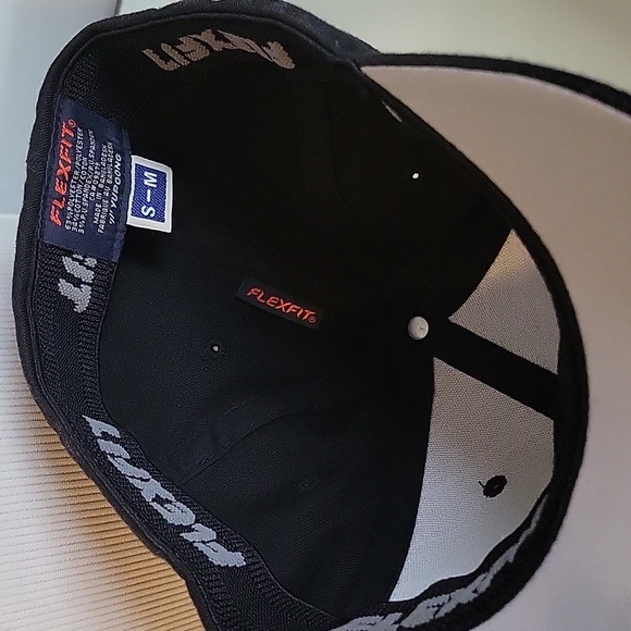 FOG OFF HAT - Picture 2 of 4